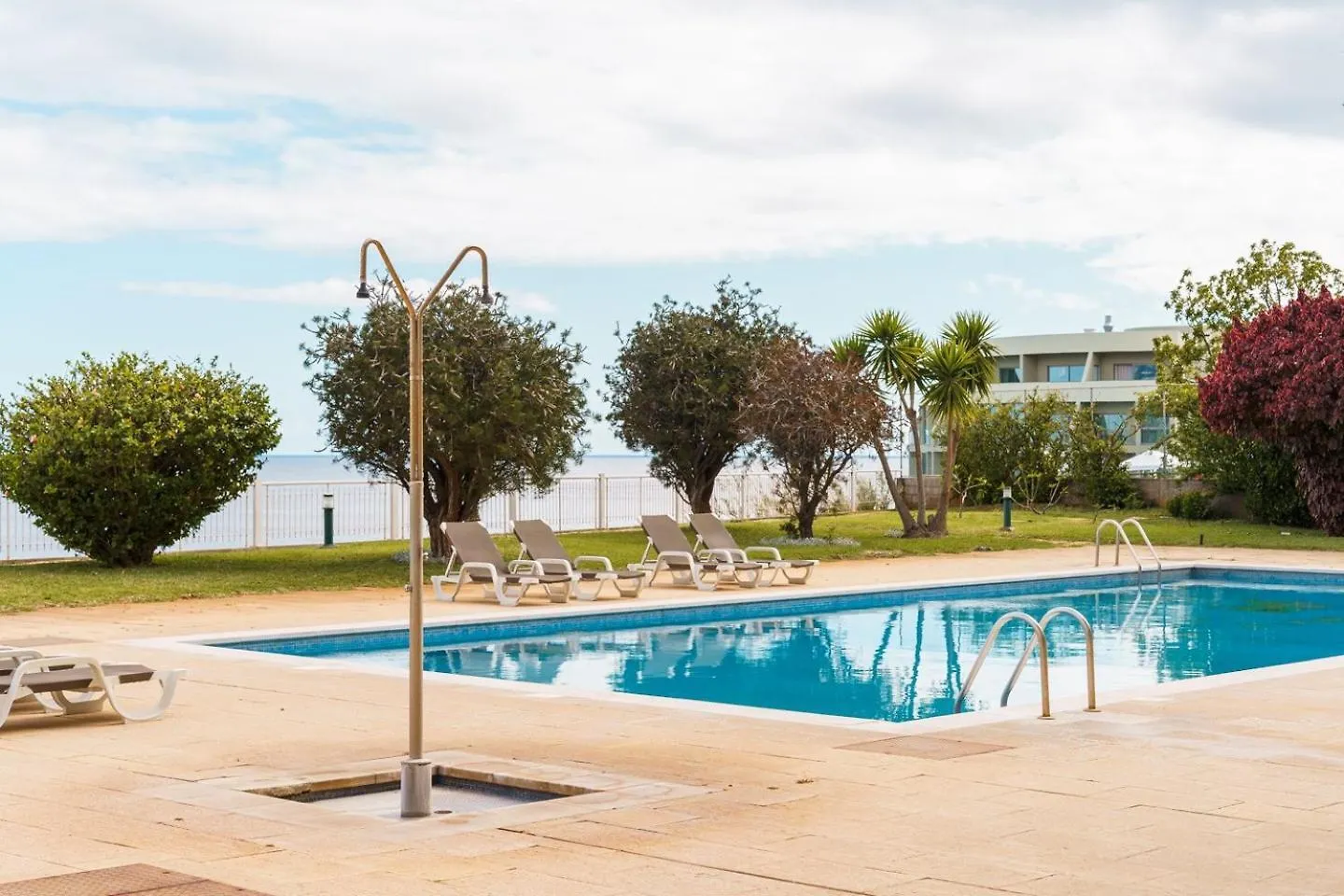 Sunny Getaway In Funchal Apartment